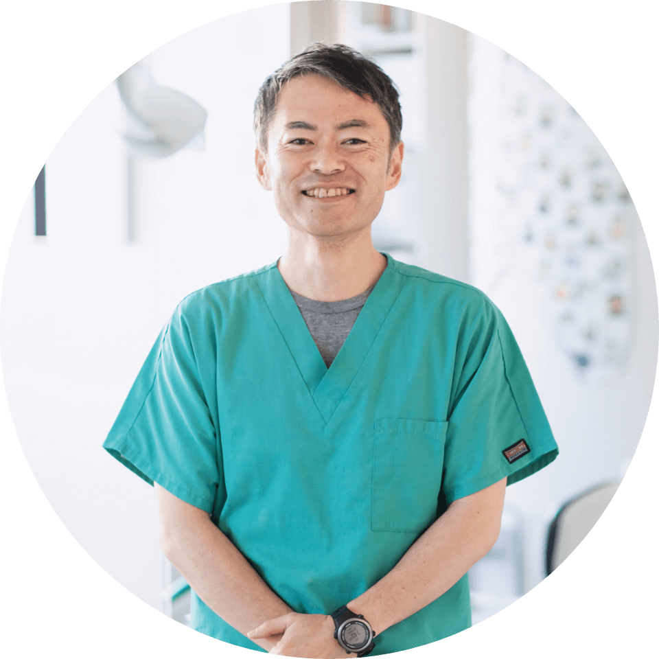 グランド歯科医院 院長　萩原 大輔